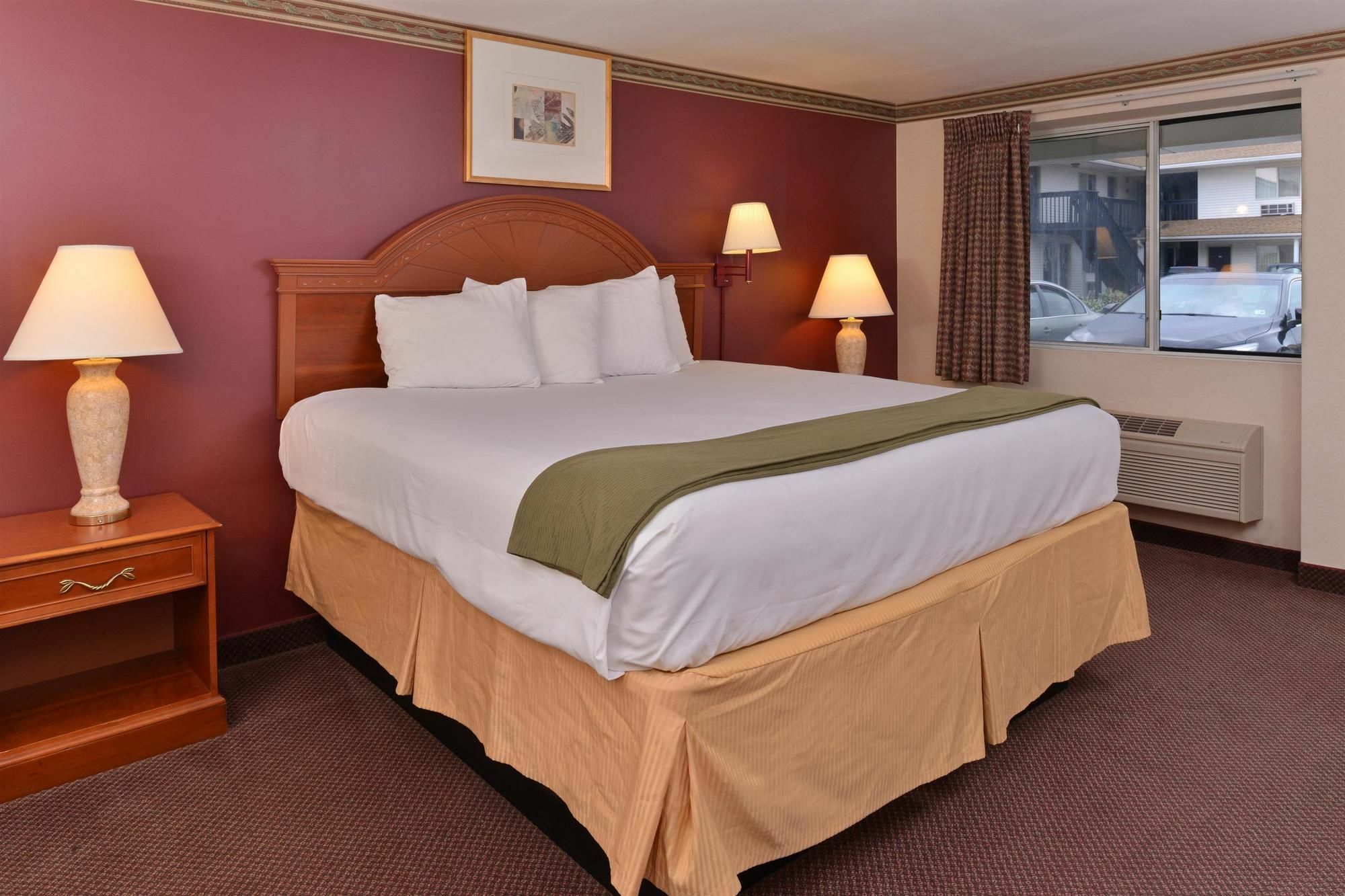 Americas Best Value Inn & Suites Wolcott Екстериор снимка